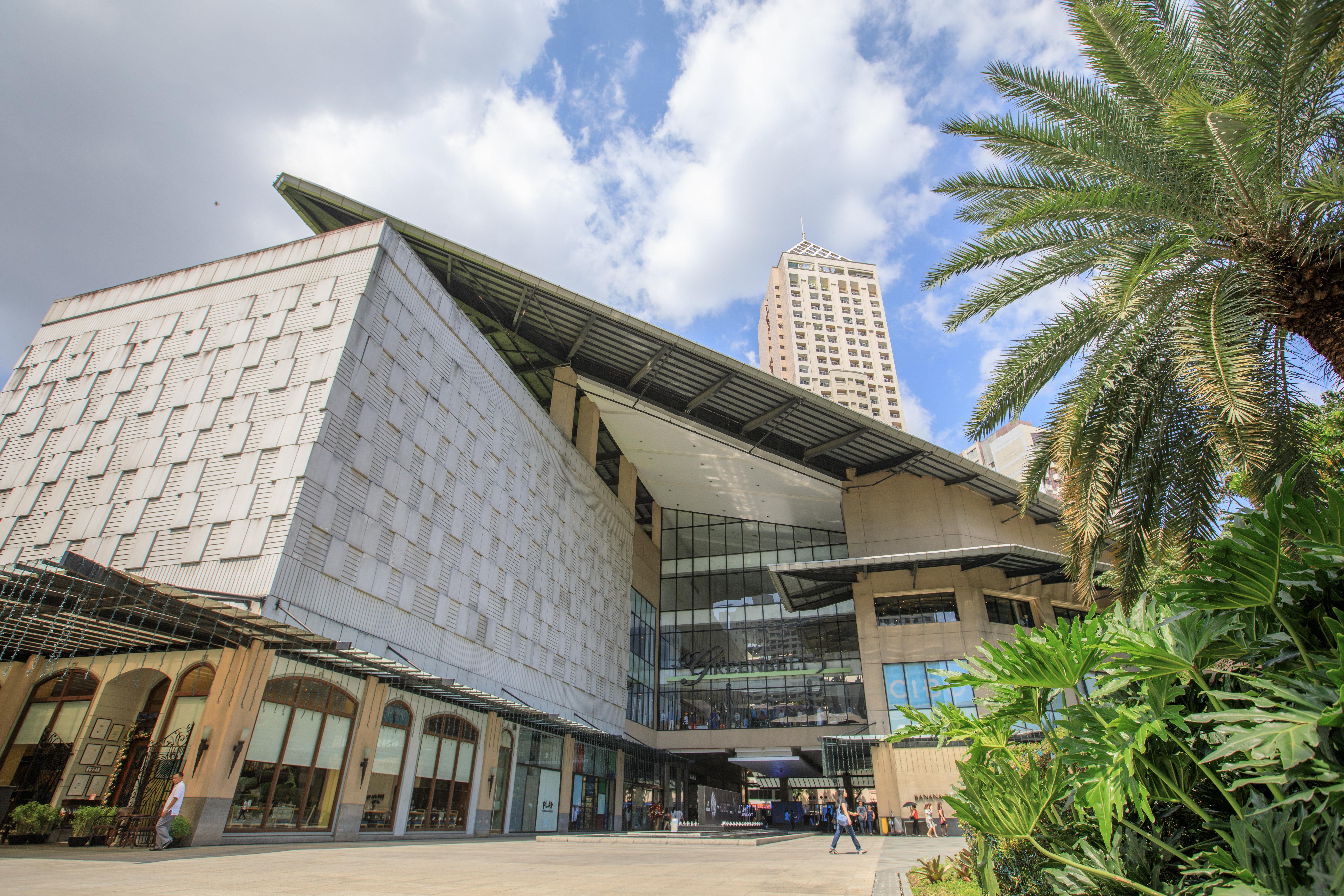 Holiday Inn & Suites Makati By Ihg Makati City Exterior photo Rockwell Center