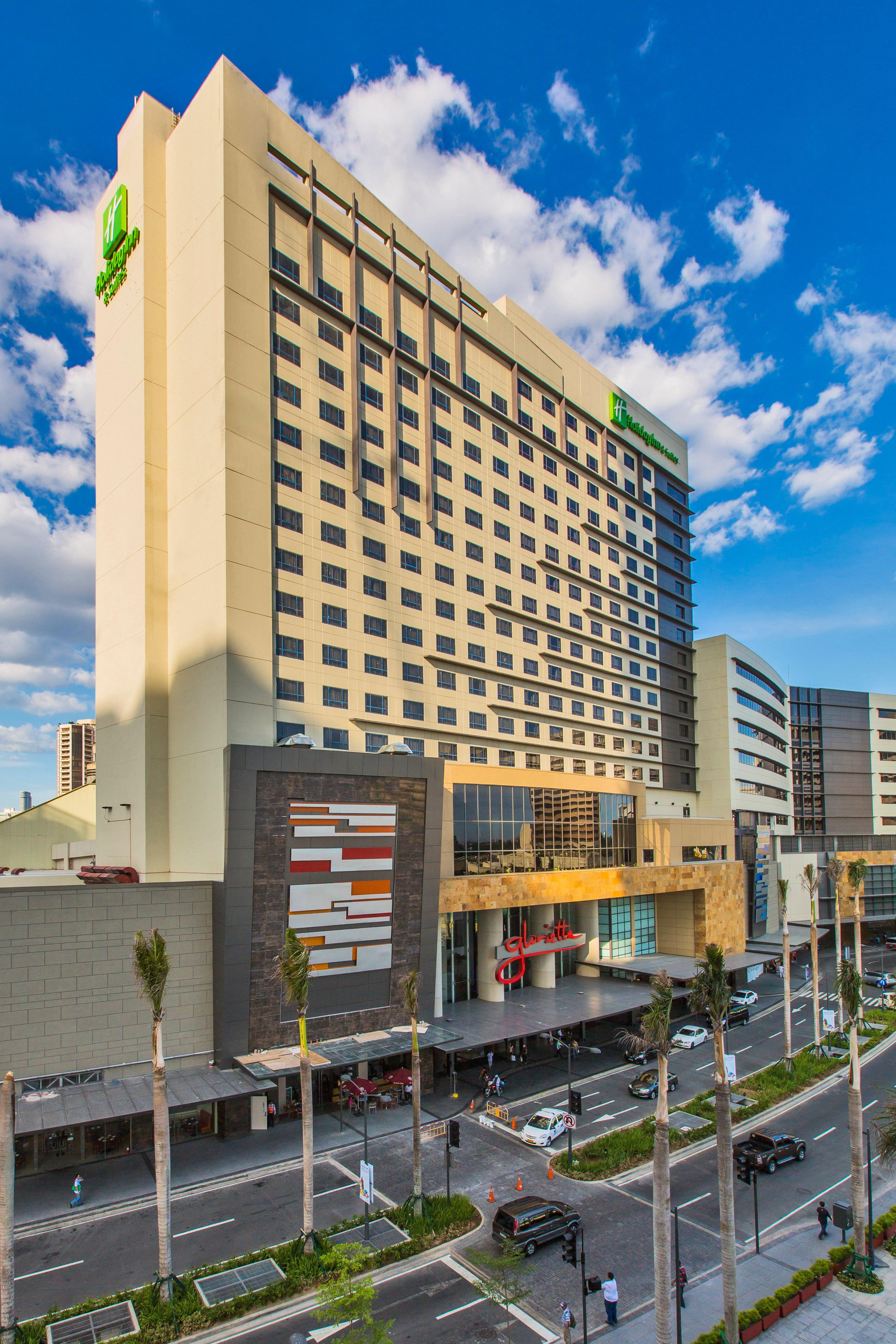 Holiday Inn & Suites Makati By Ihg Makati City Exterior photo Holiday Inn Express in Addis Ababa, Ethiopia